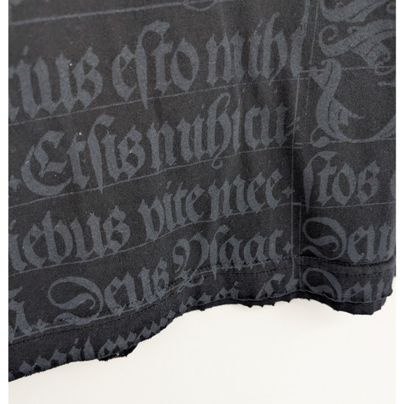 VTG Y2K Sinful Affliction Womens Black Graphic Print Rock Gothic Bling Crest Tee - Picture 5 of 8